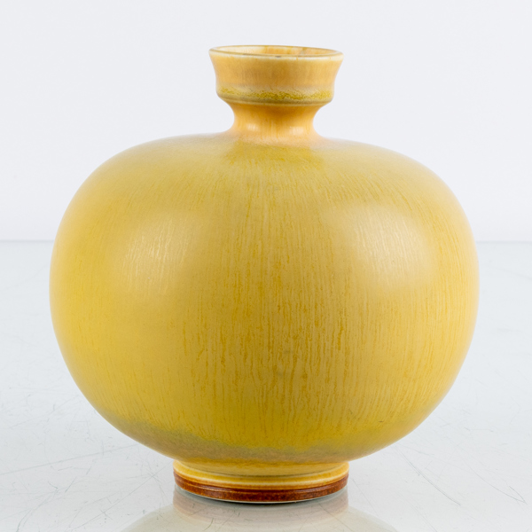 BERNDT FRIBERG (1899-1981), vas, stengods, Gustavsbergs studio, signerad och daterad 1970