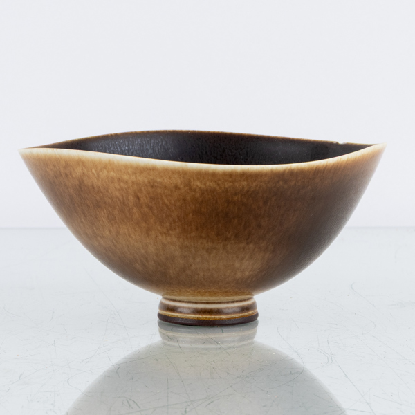 BERNDT FRIBERG (1899-1981), skål, stengods, Gustavsbergs studio, signerad