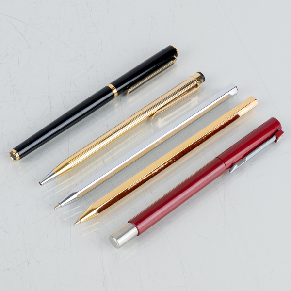 KULSPETSPENNOR, 5 st, olika material, Mikimoto, Parker, Seiko och Mitsubishi, 1900-tal