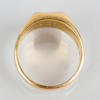 RING, 18k guld, med 7 mindre diamanter