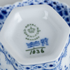 ROYAL COPENHAGEN, 7 st, kaffekoppar med fat, porslin, "Musselmalet", modell 1036, Danmark