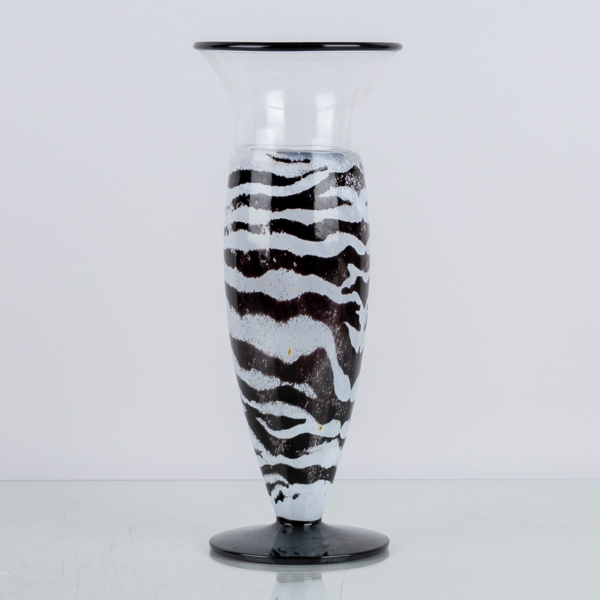  KJELL ENGMAN, vas, glas, "Safari", Kosta, osignerad