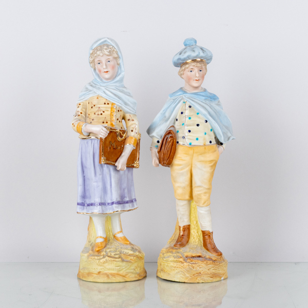 FIGURINER, 1 par, biskvi, 1900-tal