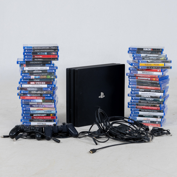 TV-SPEL KONSOL, Playstation 4 PS4, med tillhörande spel