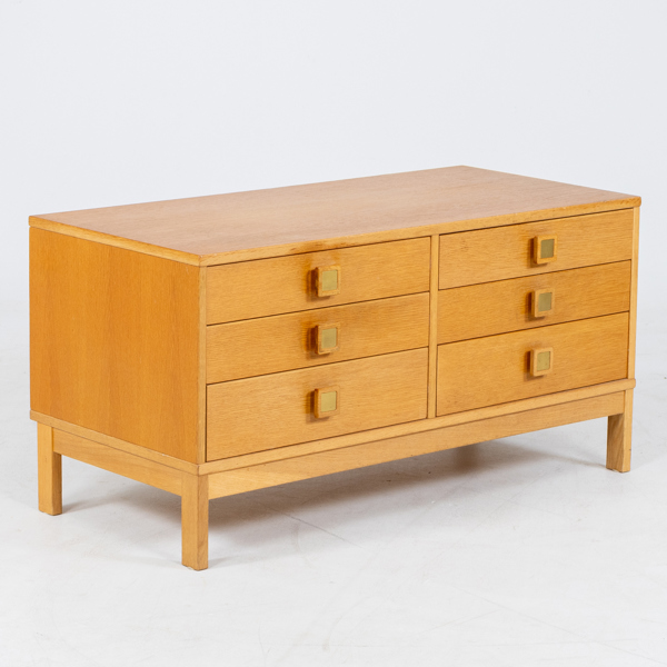 BYRÅ, ek, 1900-talets mitt