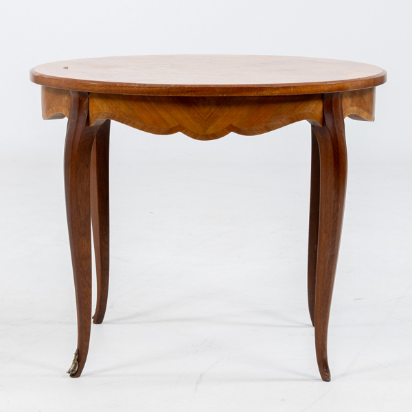 SIDOBORD, rokokostil, 1900-talets första hälft 