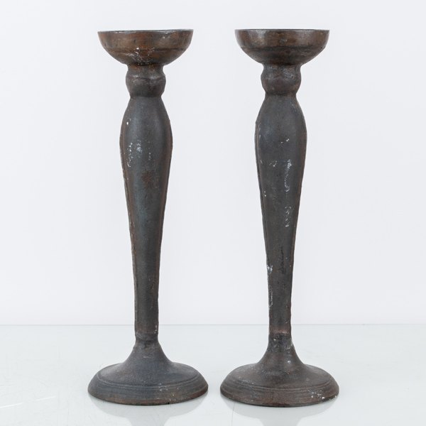 LJUSSTAKAR, 1 par, gjutjärn, 2000-tal