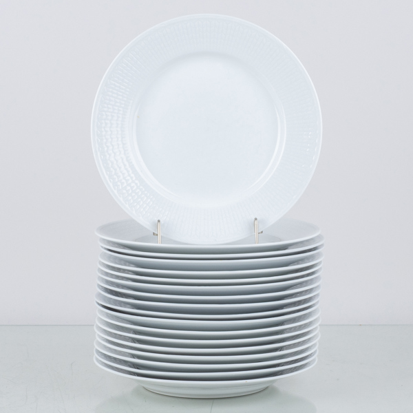 LOUISE ADELBORG, 18 st assietter, porslin, "Swedish grace", Rörstrand