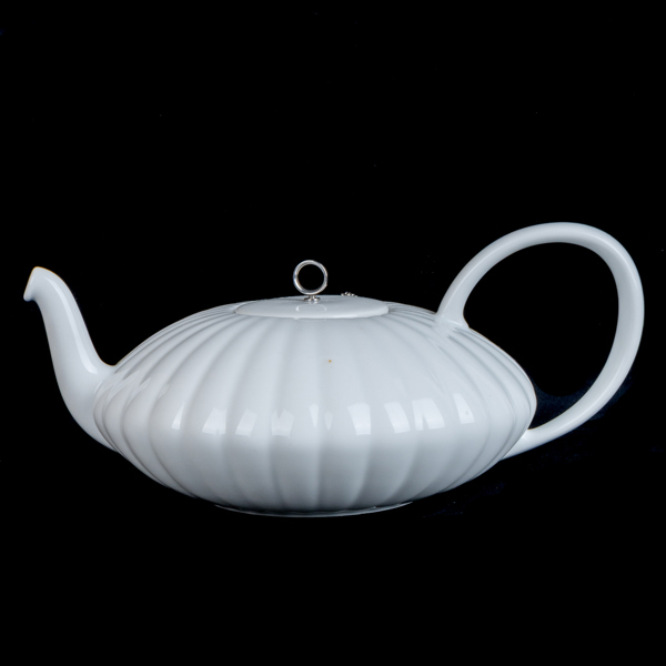 GEORG JENSEN, tekanna, "Bernadotte", porslin, 2000-tal