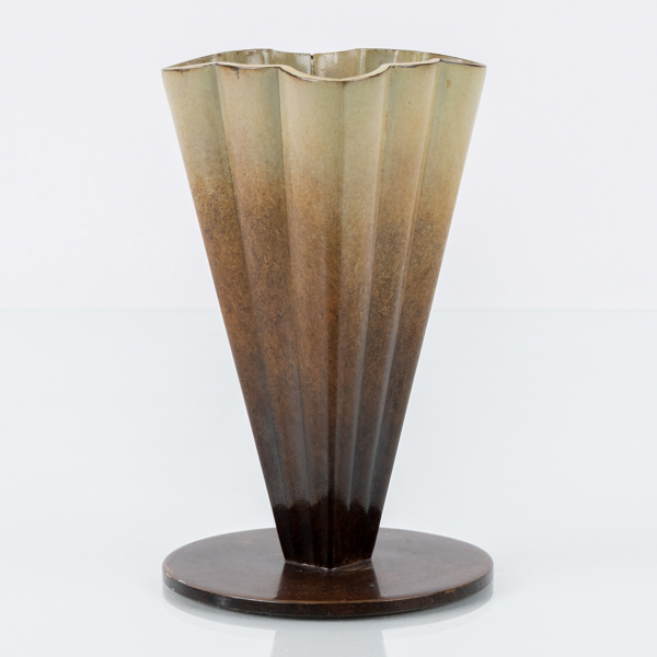 CARL-EINAR BORGSTRÖM, vas, patinerad brons, Ystad-Brons, 1930-/40-tal, miniatyr