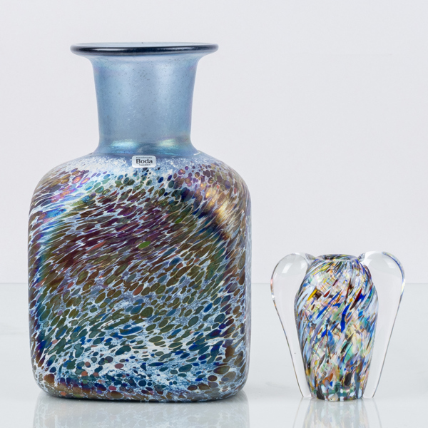 BERTIL VALLIEN, 2 st, vaser, glas, Kosta Boda, signerade