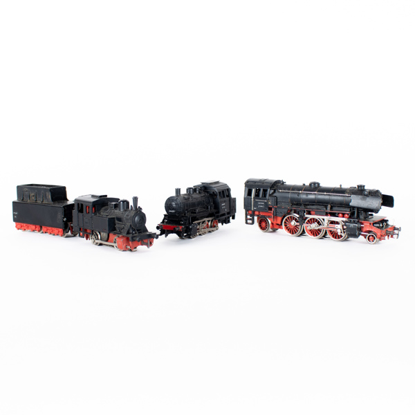 MÄRKLIN, 3 st lok, DA800 23014, CM 800 89028, 3029 samt kolvagn 23014