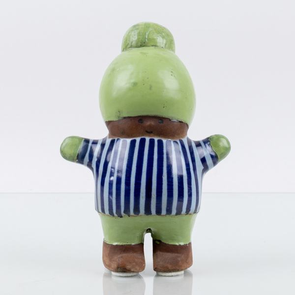 LISA LARSON, figur, stengods, "Kalle", ur serien "Larsons ungar", Gustavsberg