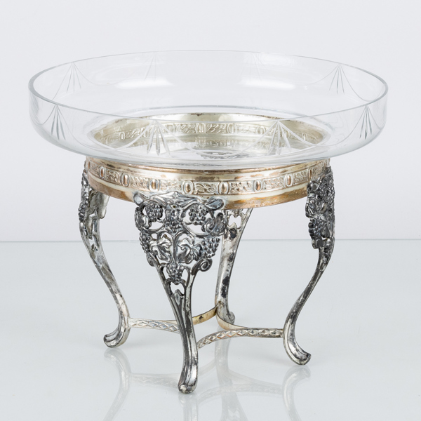 SKÅL PÅ FOT, glas och vitmetall, tidigt 1900-tal