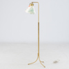 JOSEF FRANK, golvlampa, mässing, modell 1842, Firma Svenskt Tenn, 1900-talets andra hälft