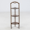 CAKESTAND, valnöt, engelsk stil, 1900-talets andra hälft 