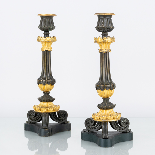 LJUSSTAKAR, 1 par, brons, senempire, 1800-tal