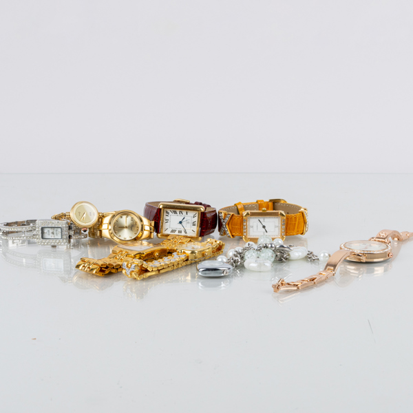 SAMLING ARMBANDSUR, 9 st, metall, bla Regal, Charmelle, Royal, 1900-/2000-tal