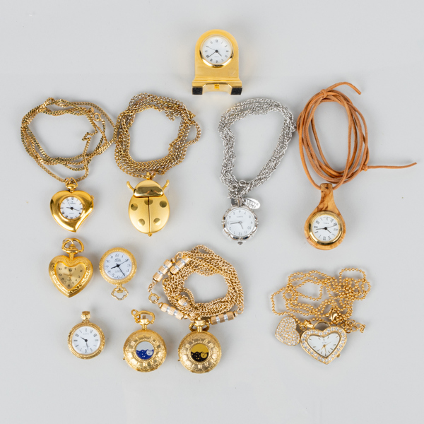 SAMLING KLOCKOR, 11 st, bla Facit, Leijona, vit- och gulmetall, 1900-tal