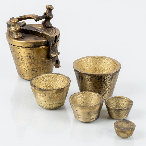 VIKTSATS, mässing, 1800-tal