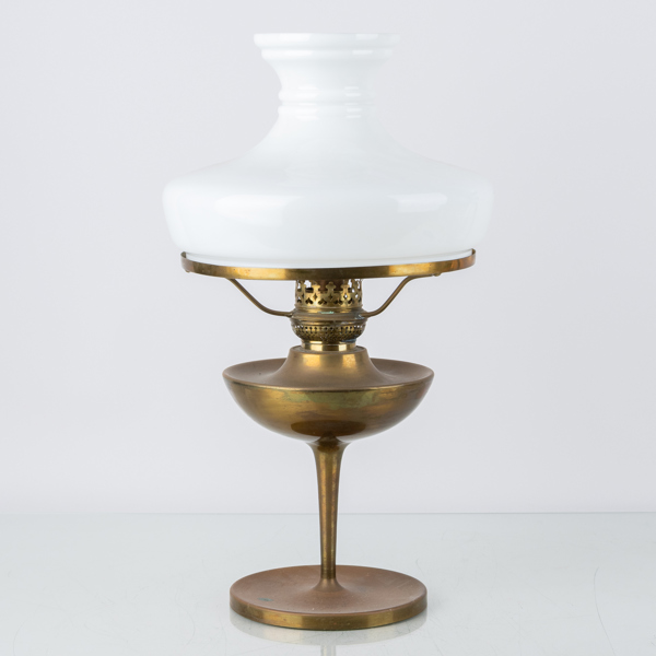 BORDSFOTOGENLAMPA, mässing och glas, tidigt 1900-tal