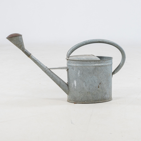 VATTENKANNA, zink, 1900-talets första hälft