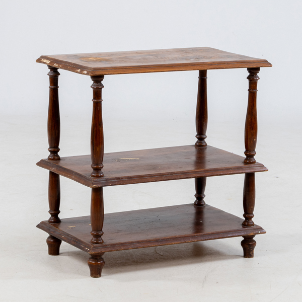 HYLLA, 1900-talets första hälft