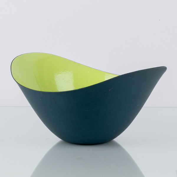 SKÅL, metall och emalj, 1900-talets andra hälft