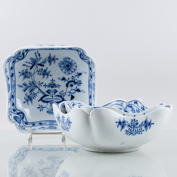 SKÅLAR, 4 st, porslin, lökmönstret, Meissen, Tyskland, 1900-talets andra hälft