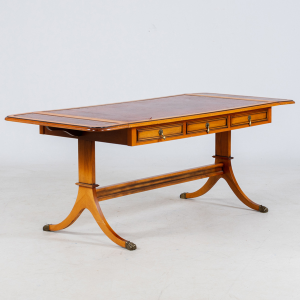 SOFFBORD, engelsk stil, 1900-talets andra hälft