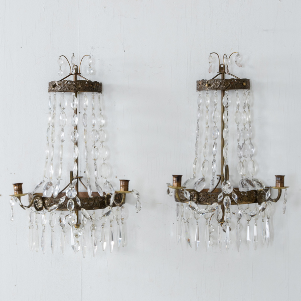 VÄGGLAMPETTER, 1 par, gustaviansk stil, 1900-talets första hälft