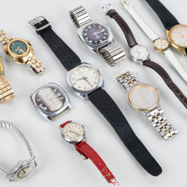 SAMLING ARMBANDSUR, mestadels 1900-talets andra hälft 