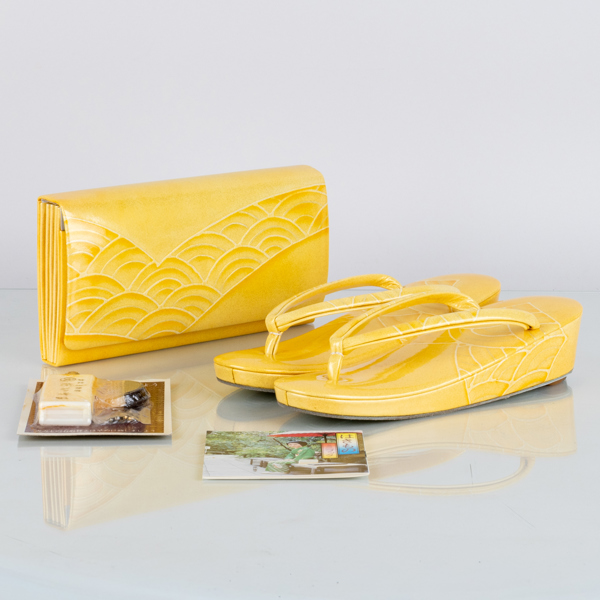 SKOR SAMT VÄSKA, Japan, 1900-talets andra hälft