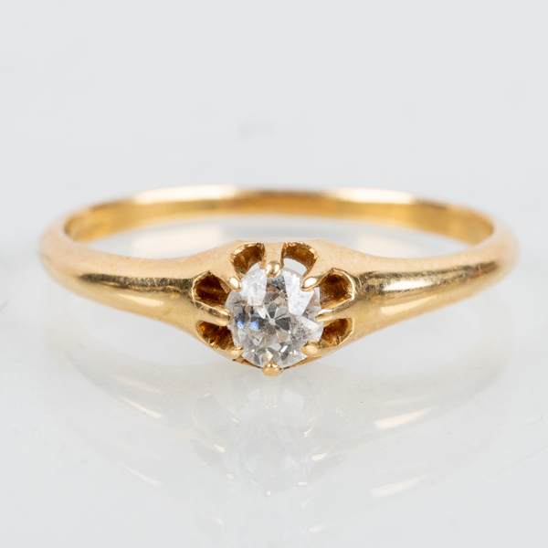 ENSTENSRING, 18k guld, med gammalslipad diamant