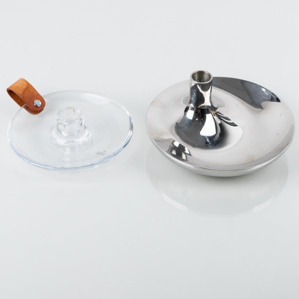 LJUSSTAKAR, 2 st, glas och rostfritt stål, bla "Variation", Georg Jensen resp Holmegaard, Danmark, nutida