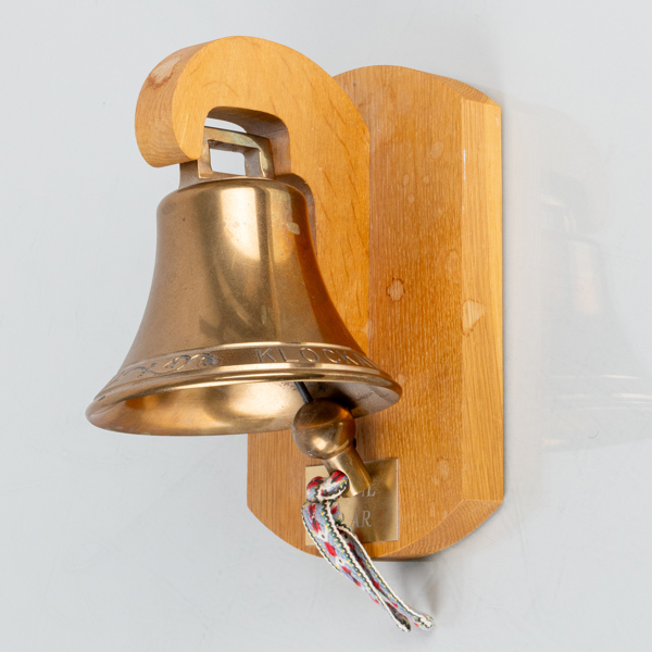 VÄGGKLOCKA, malm och trä, "Smålandsklockan, 1900-tal