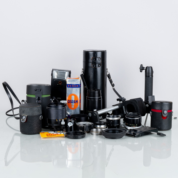 SAMLING KAMERATILLBEHÖR, bla objektiv mm