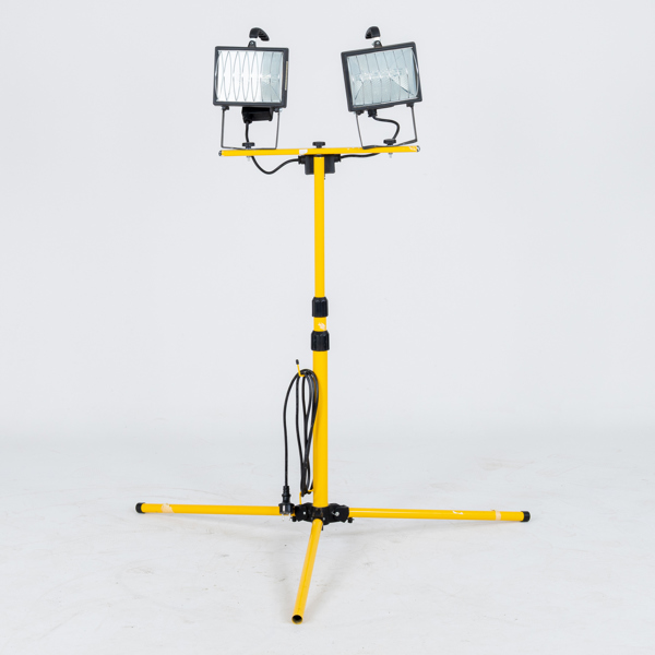 STRÅLKASTARE, på stativ, 2000-tal