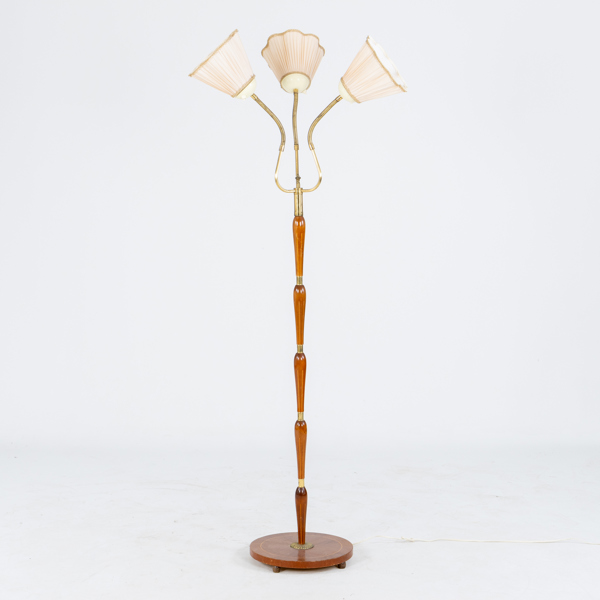 GOLVLAMPA, 1900-talets mitt