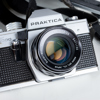 KAMERA MED TILLBEHÖR, Praktica Super TL 1000