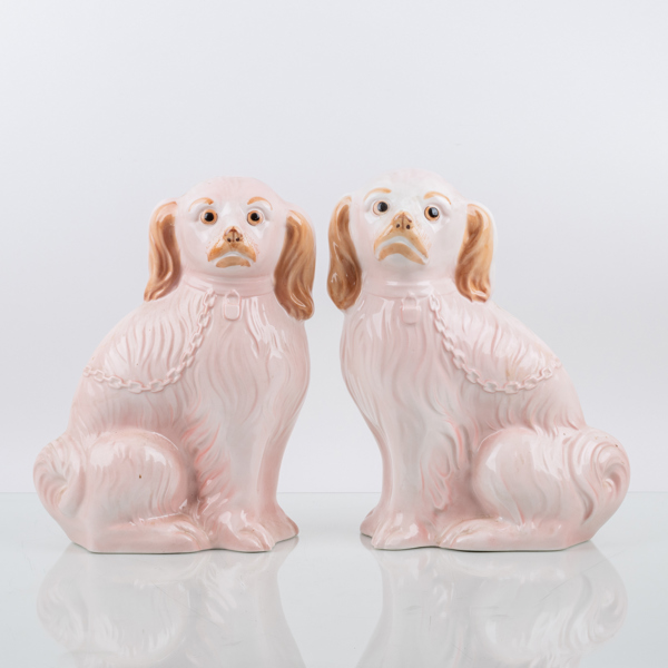 FIGURINER, 1 par, porslin, Alcobaca, Portugal, 1900-talets andra hälft