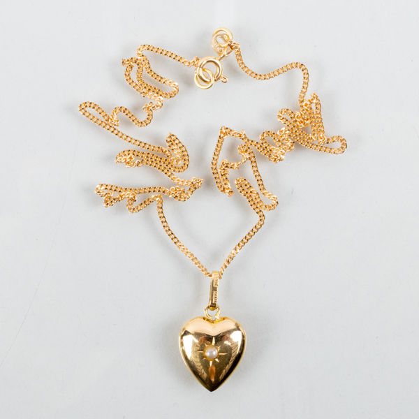 HALSKEDJA MED HÄNGE, 18k guld, sent 1900-tal