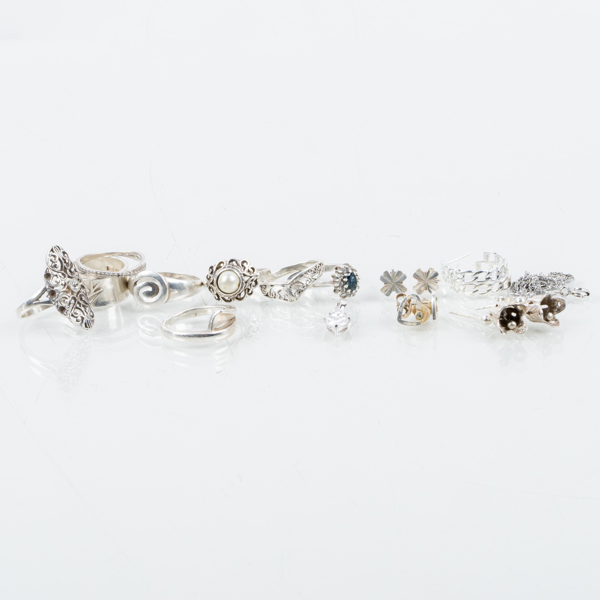 SAMLING SILVERSMYCKEN, bla med vita stenar, 1900-/2000-tal