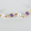 ARMBAND, 18k guld, med pärlor och ametister, tot vikt ca 4,1 g