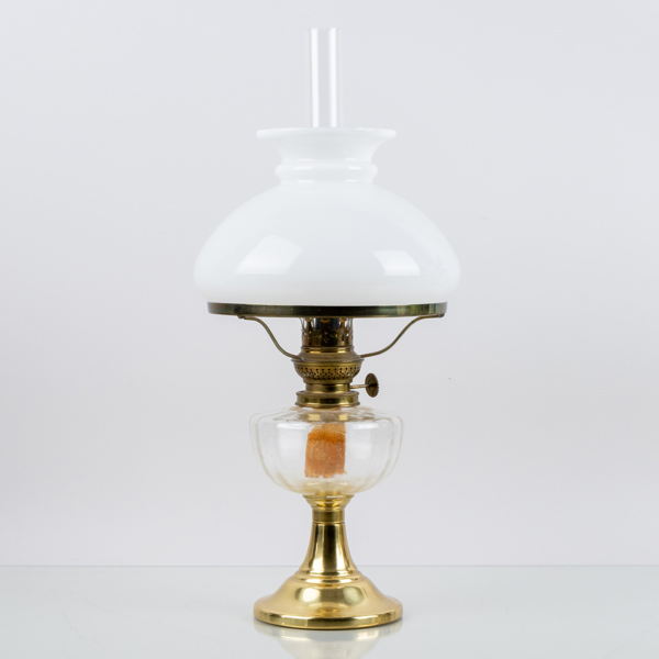 BORDSFOTOGENLAMPA, glas och mässing, 1900-talets första hälft