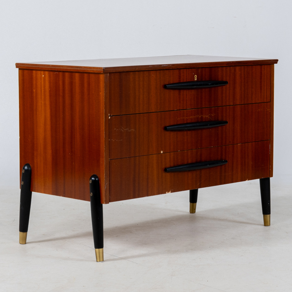 BYRÅ, 1900-talets mitt