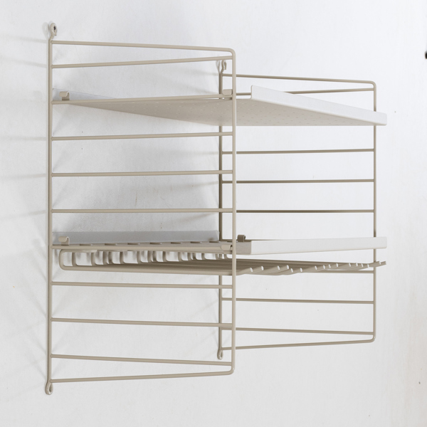 NILS STRINNING, vägghylla, String