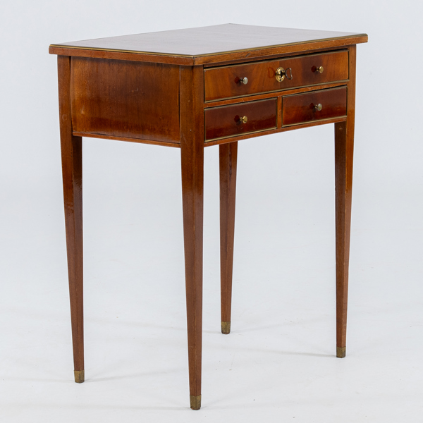 DAMSKRIVBORD, 1800-/1900-tal