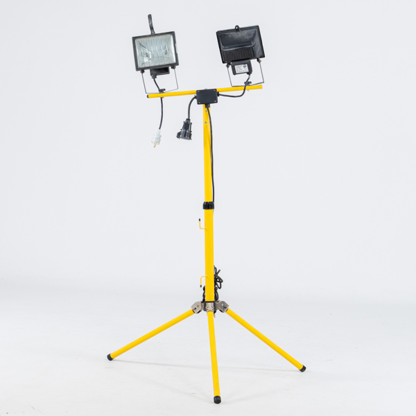 STRÅLKASTARE, med stativ, 2 lyktor, 1900-/2000-tal