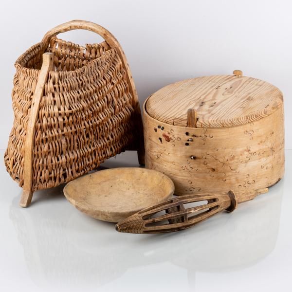 ALLMOGEFÖREMÅL, 4 st, 1800-tal